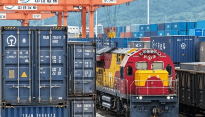 不听劝的波兰，遭到“毒打”后，不到24小时，宣布将重新开放与白俄罗斯的边境口岸