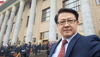 成渝“链”上大湾区：代表委员热议“双圈”协同新机遇丨城势而上·马上出圈