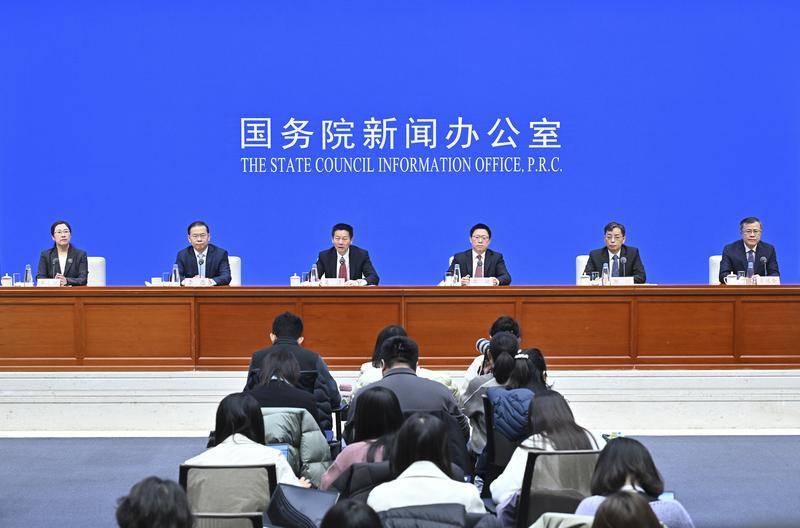 【深度】多部门详解中长期资金入市新策，春节前落地500亿险资长期股票投资