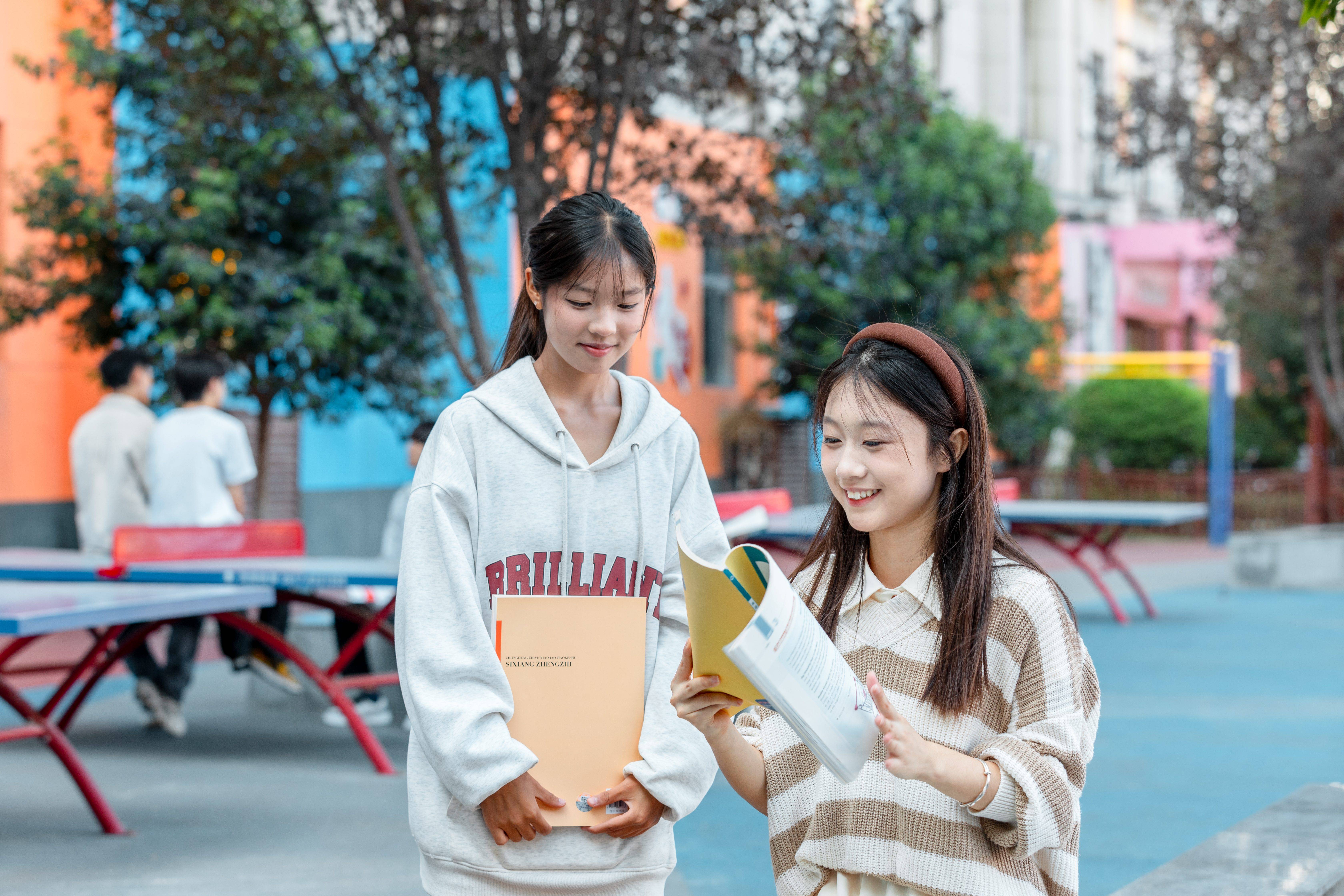 中职学校如何选为什么选西安新东方