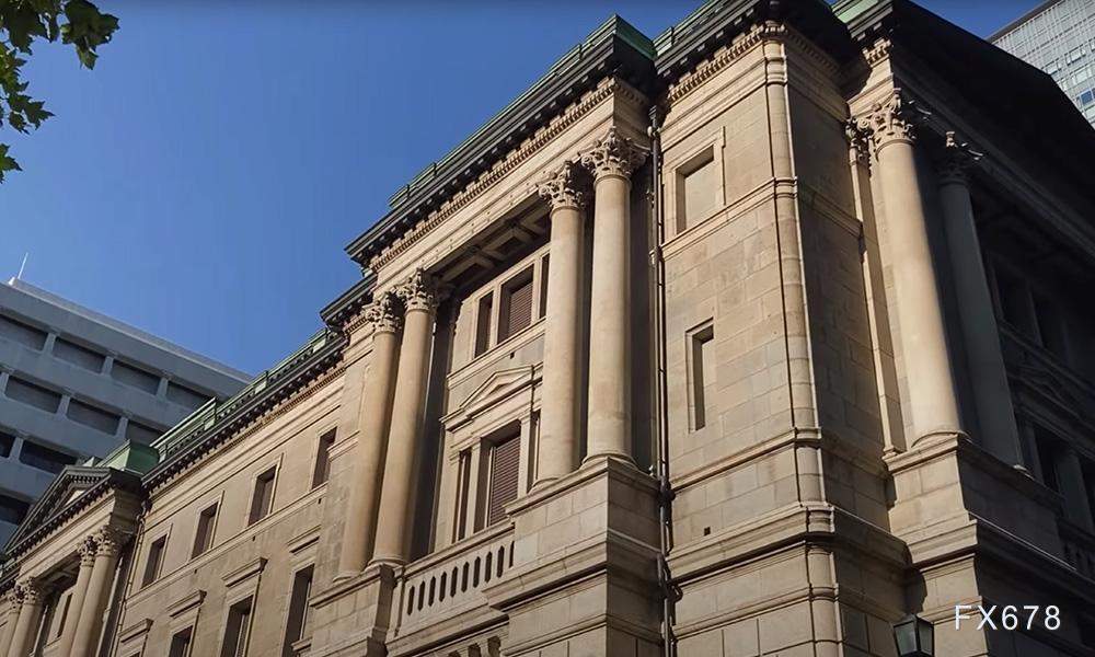 传奇基金经理布瑞Q1几乎清空股票组合，对英伟达及阿里、京东、百度、拼多多等多只中概股建立新看空押注
