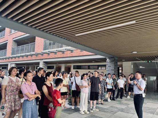 38所新建中小学、幼儿园下月投用，新增学位63000个