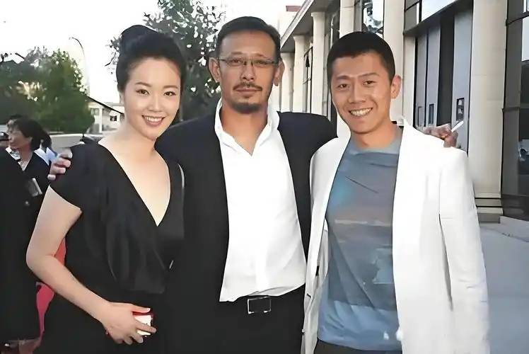 她曾是体操冠军，16岁被姜文带入娱乐圈，绯闻不断风流成性