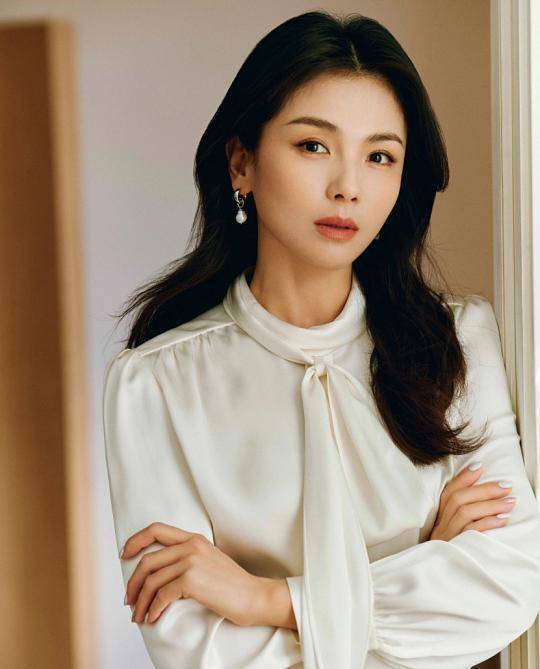 替夫还债、有私生女、炒币亏12亿…刘涛到底得罪了谁？