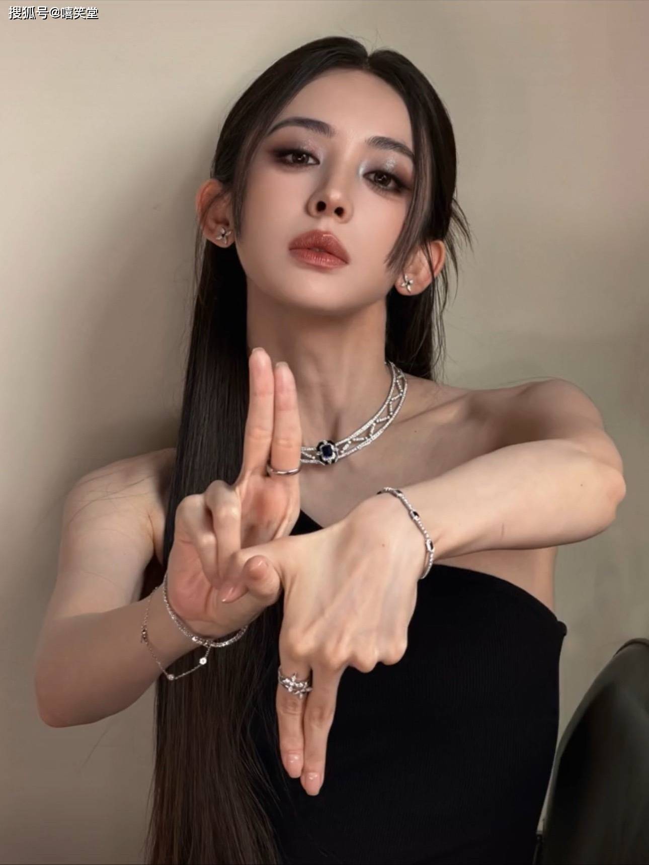 李小璐全网删除嘻哈视频！